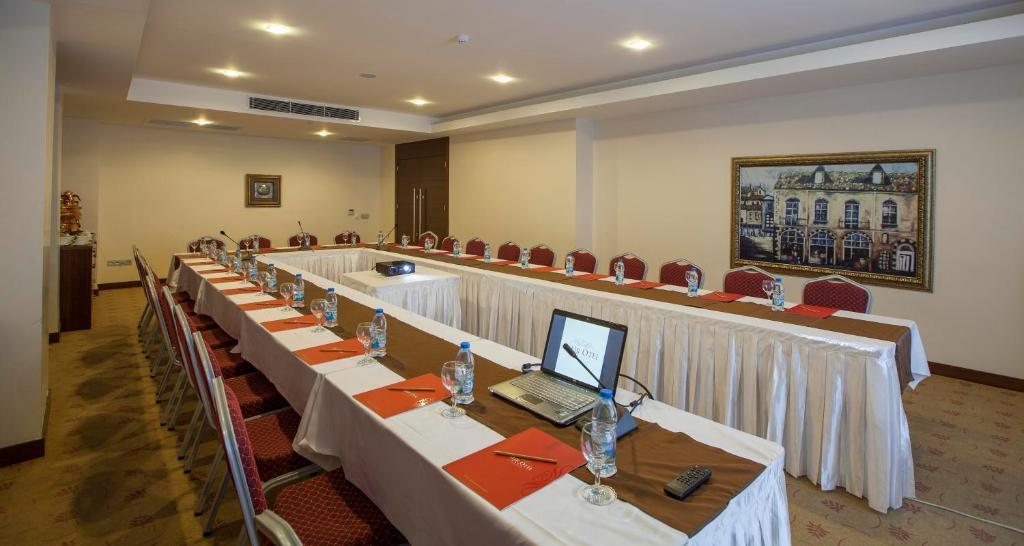 Safir Hotel Gaziantep Extérieur photo