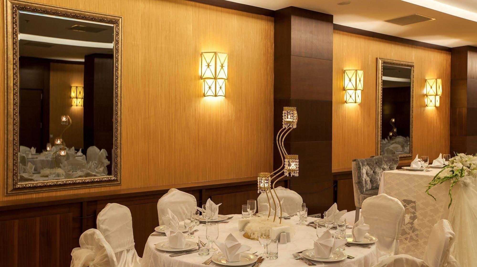 Safir Hotel Gaziantep Extérieur photo