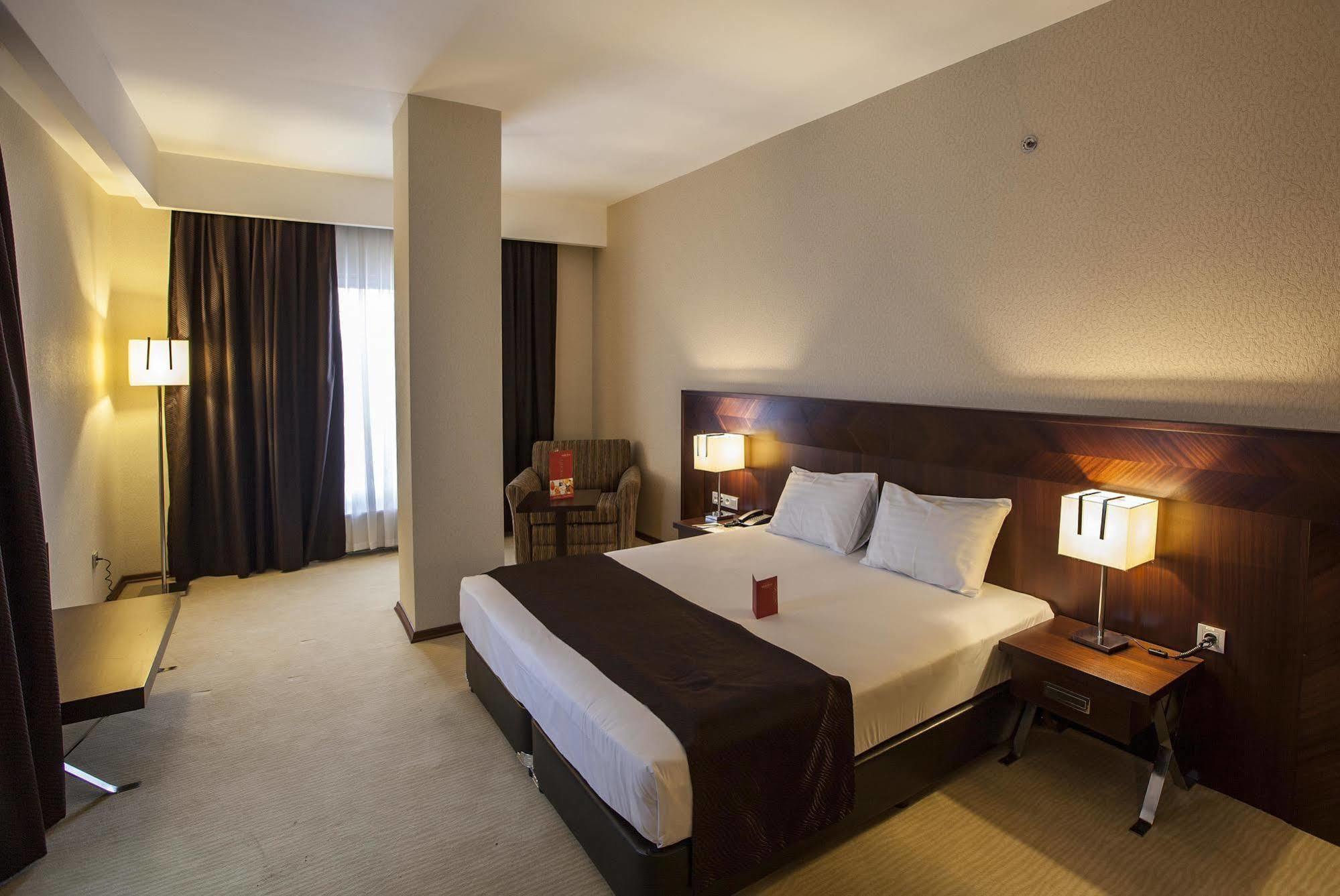 Safir Hotel Gaziantep Extérieur photo